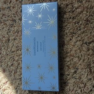 Bare minerals cozy chalet pallet